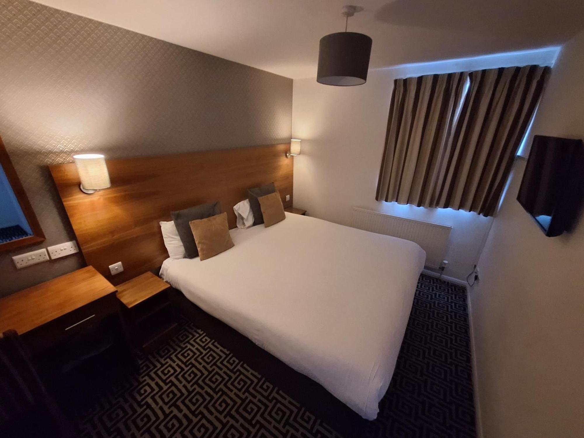 Stockwood Hotel - Luton Airport Екстериор снимка